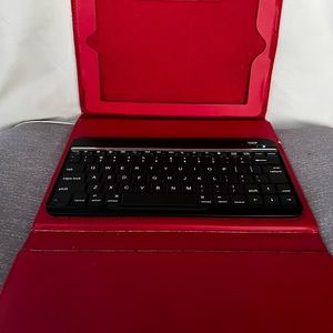 Brookstone Tablet Keyboard